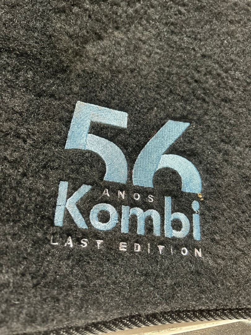 VOLKSWAGEN KOMBI