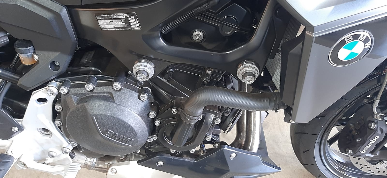 BMW F 900 R SPORT PLUS