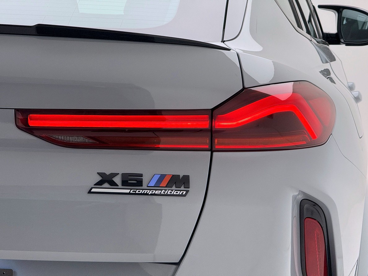 X6 4.4 V8 BITURBO M COMPETITION