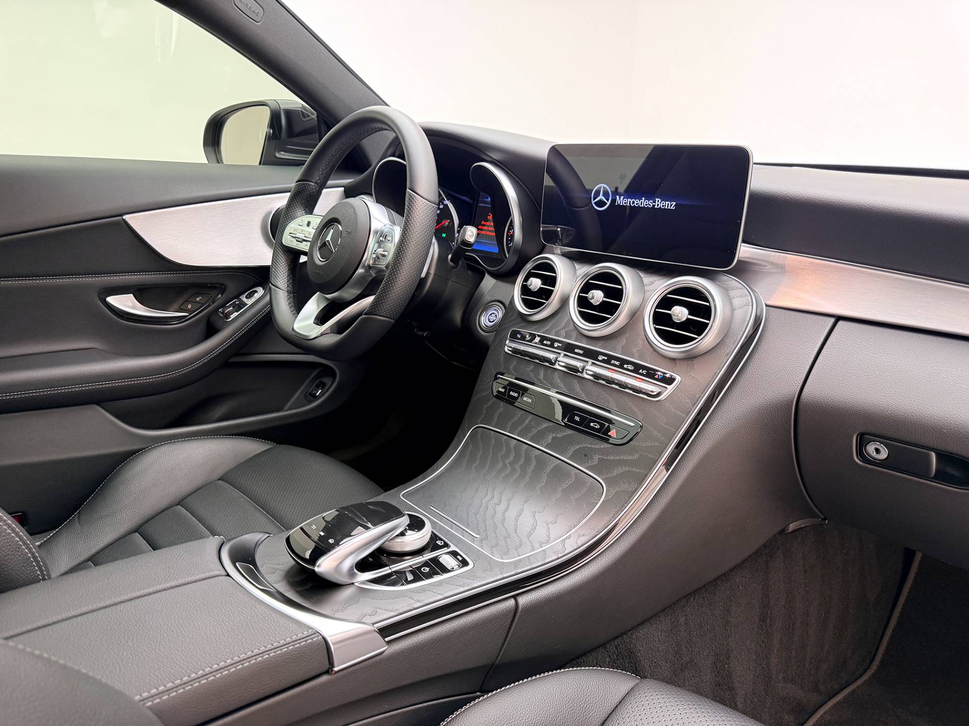MERCEDES-BENZ C 180