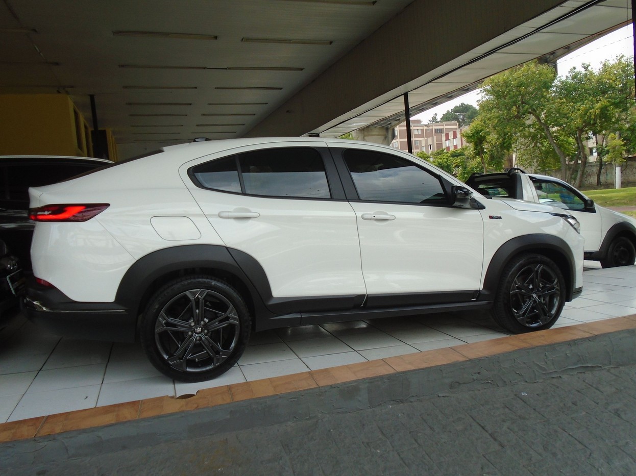 FASTBACK 1.3 TURBO 270 LIMITED EDITION AT6