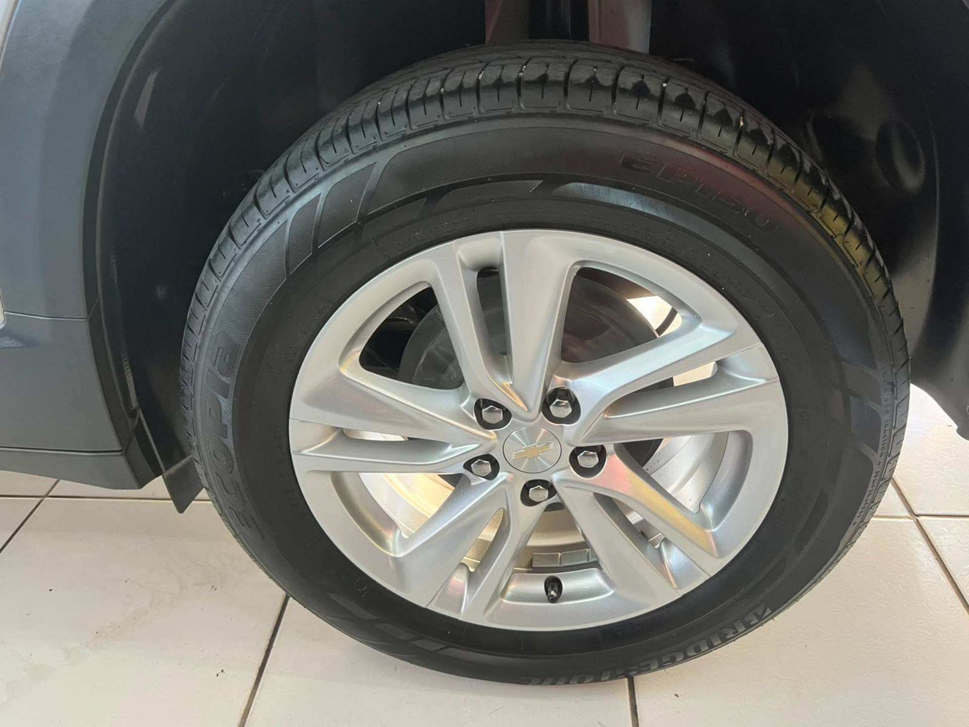 CHEVROLET TRACKER