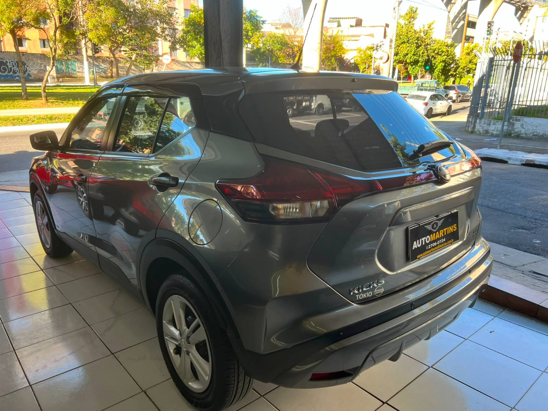 NISSAN KICKS