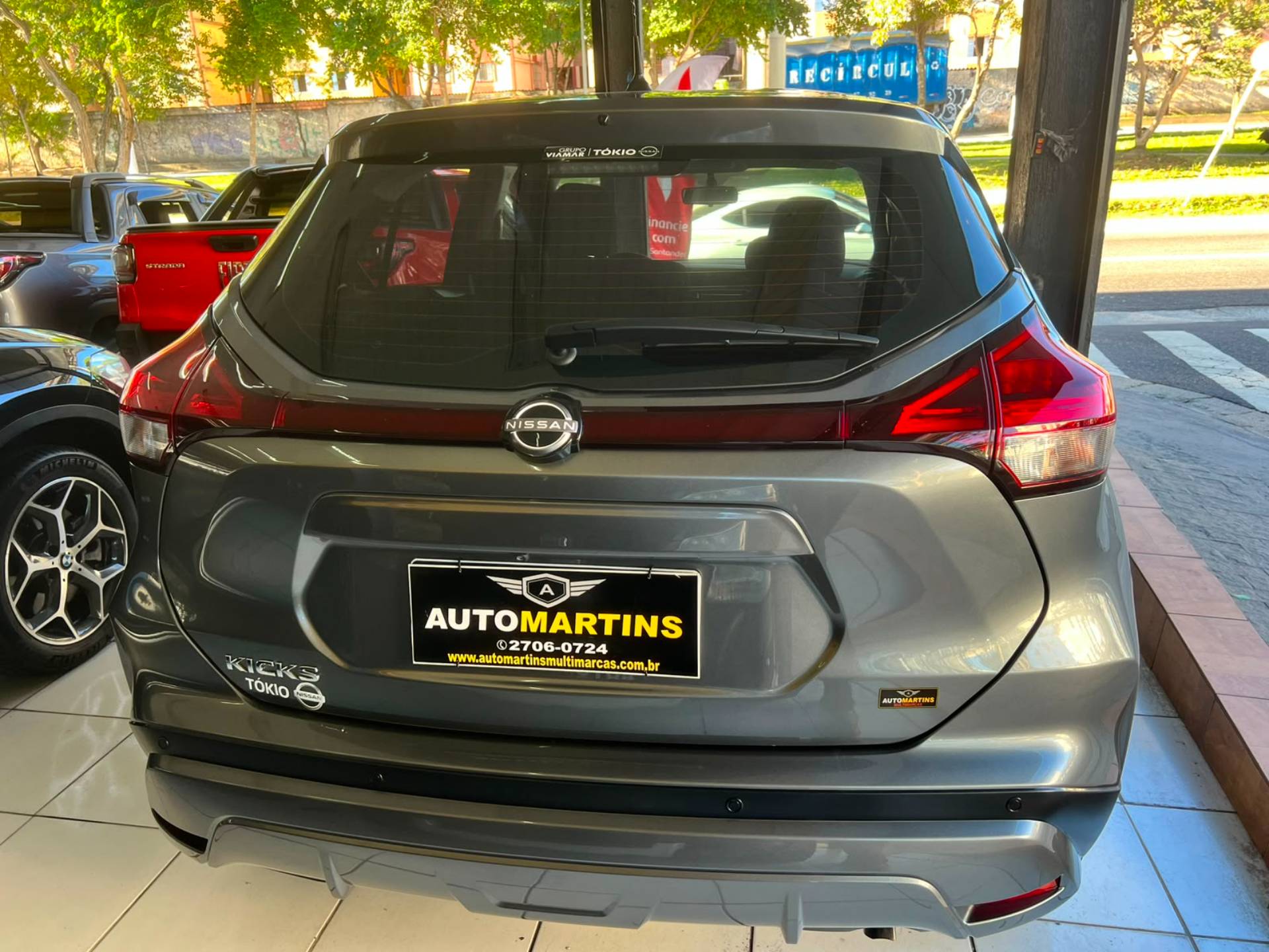 NISSAN KICKS