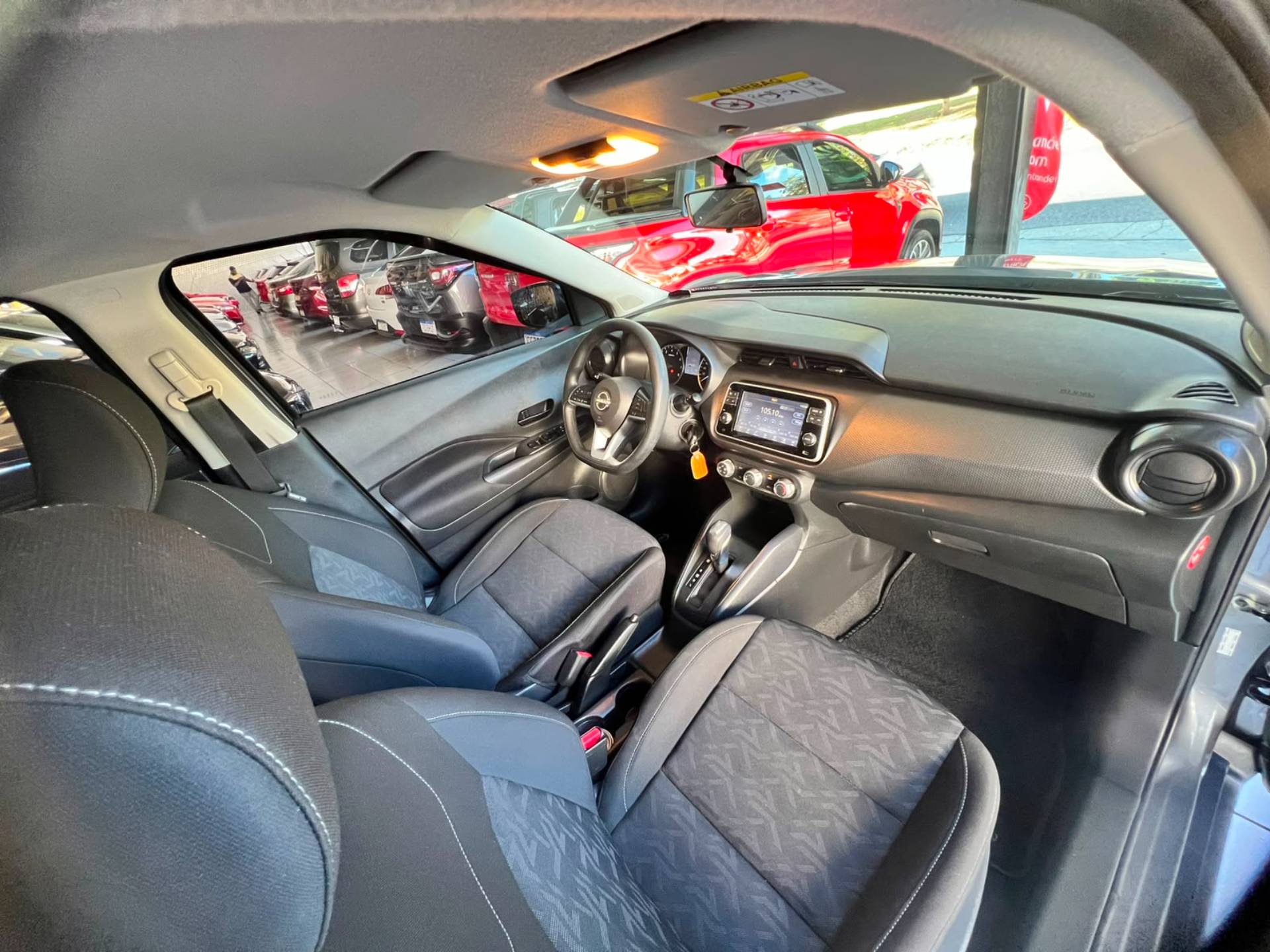 NISSAN KICKS