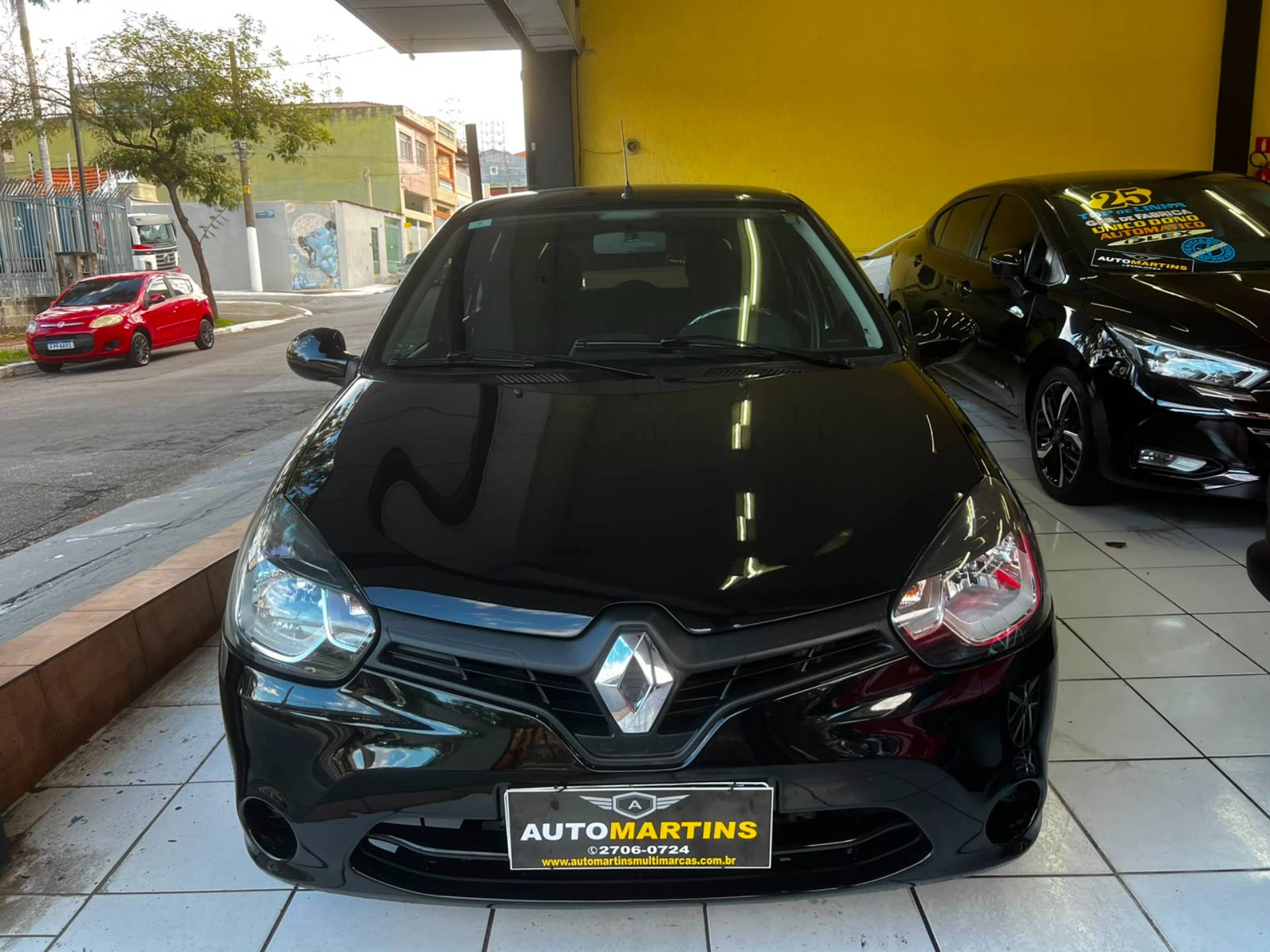 RENAULT CLIO