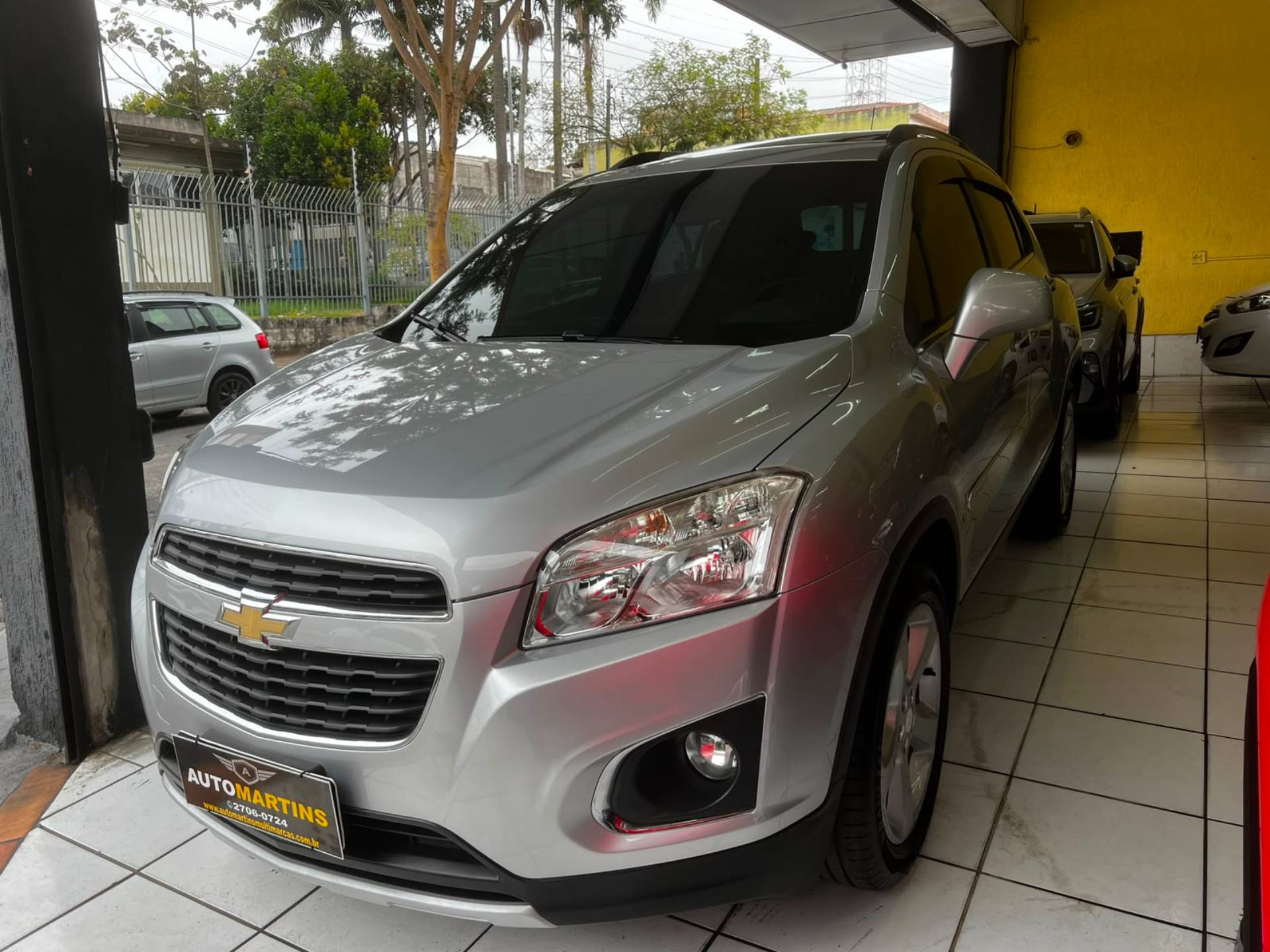 CHEVROLET TRACKER