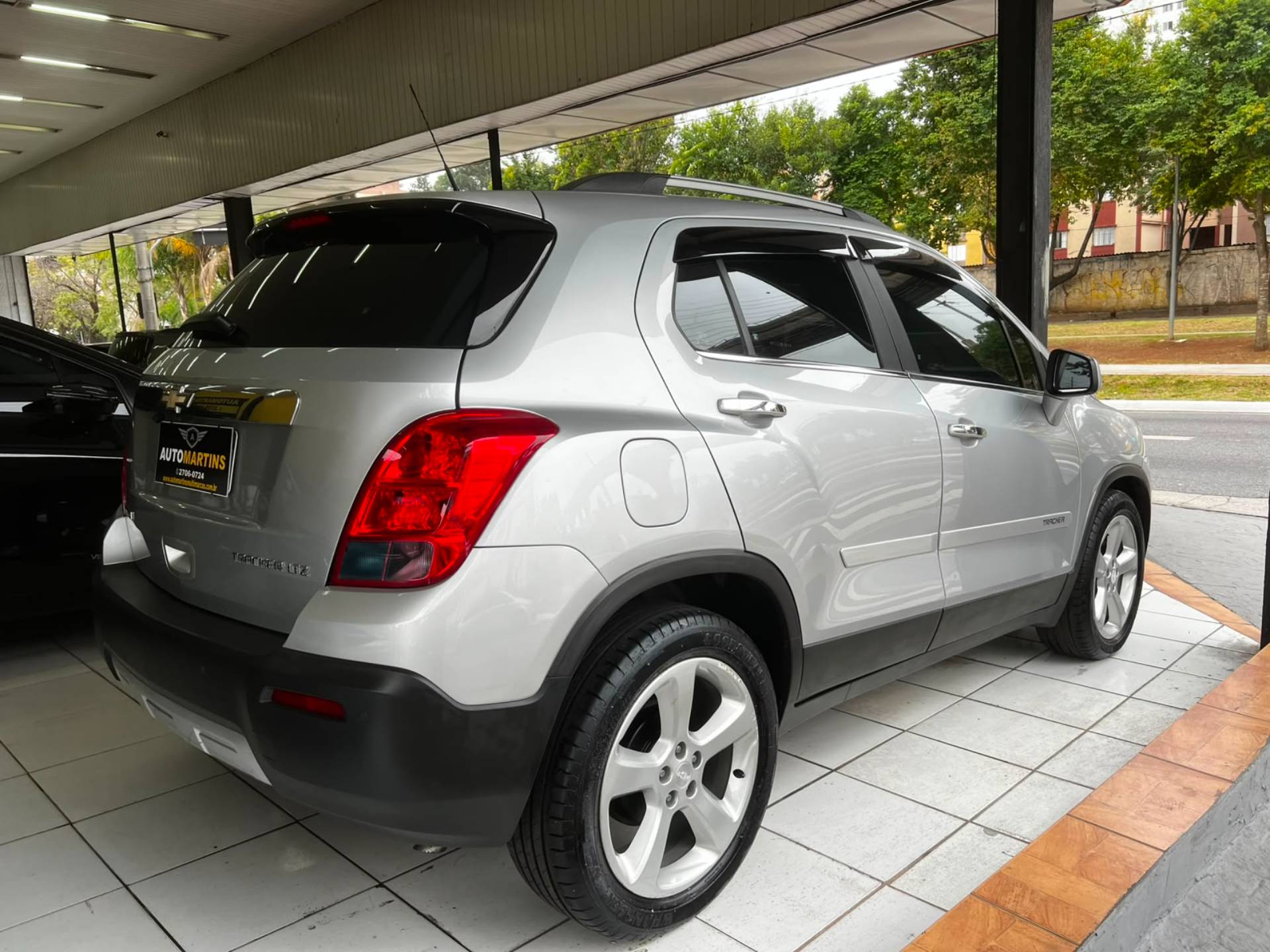 CHEVROLET TRACKER
