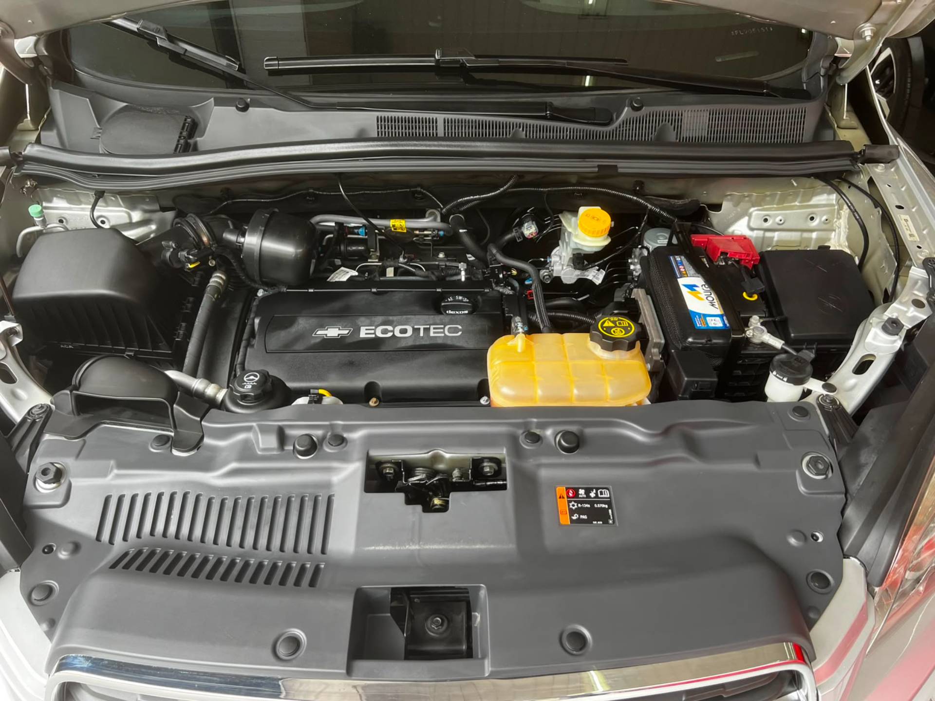 CHEVROLET TRACKER