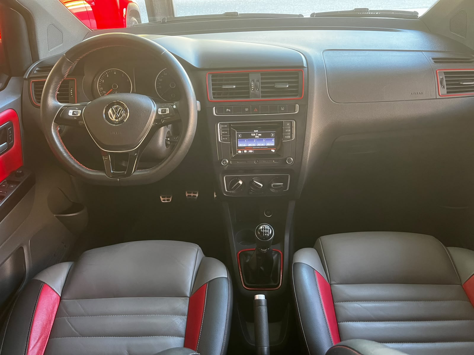 VOLKSWAGEN FOX