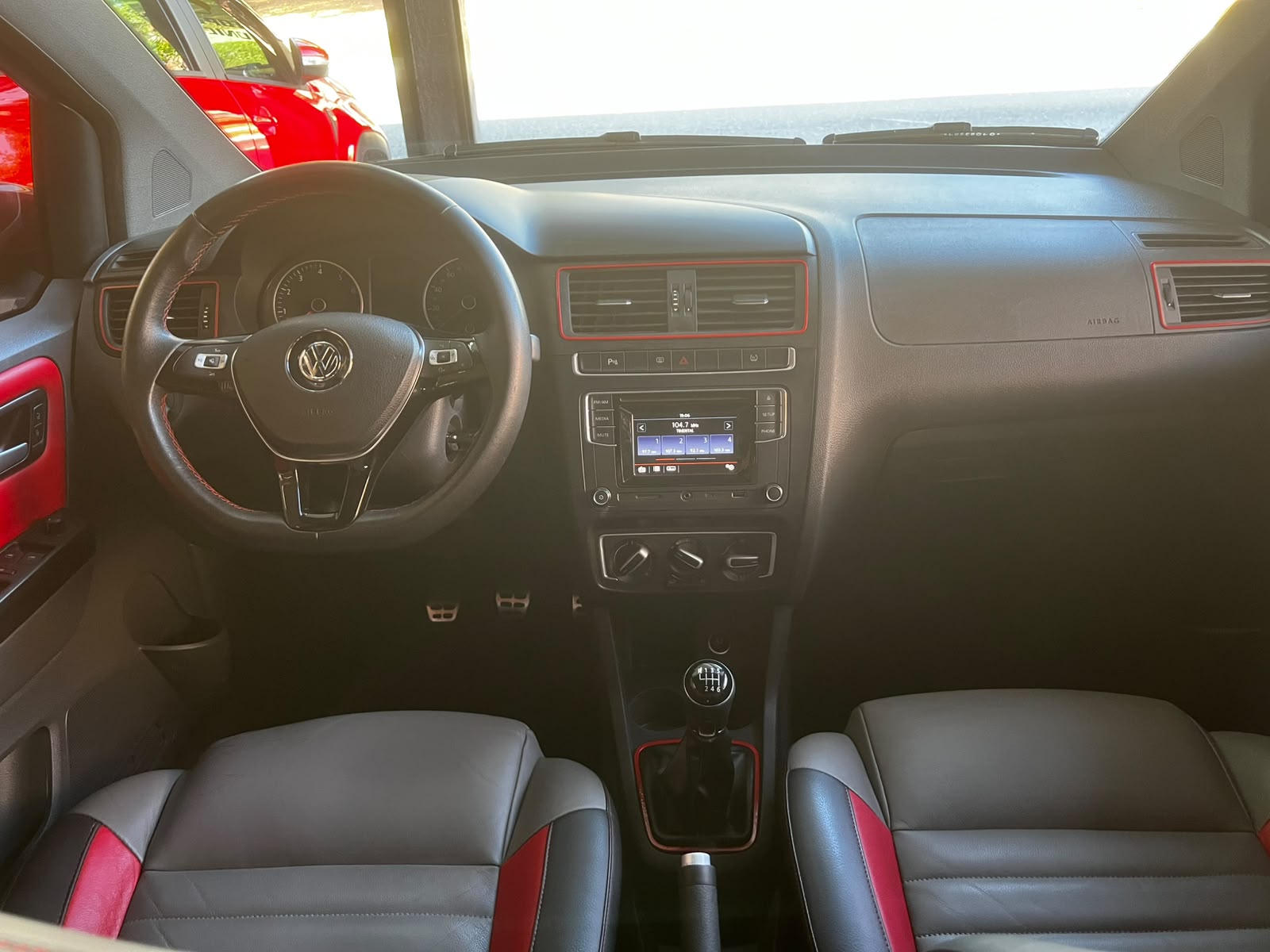 VOLKSWAGEN FOX