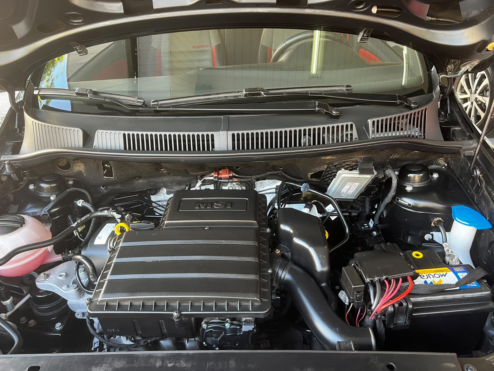VOLKSWAGEN FOX