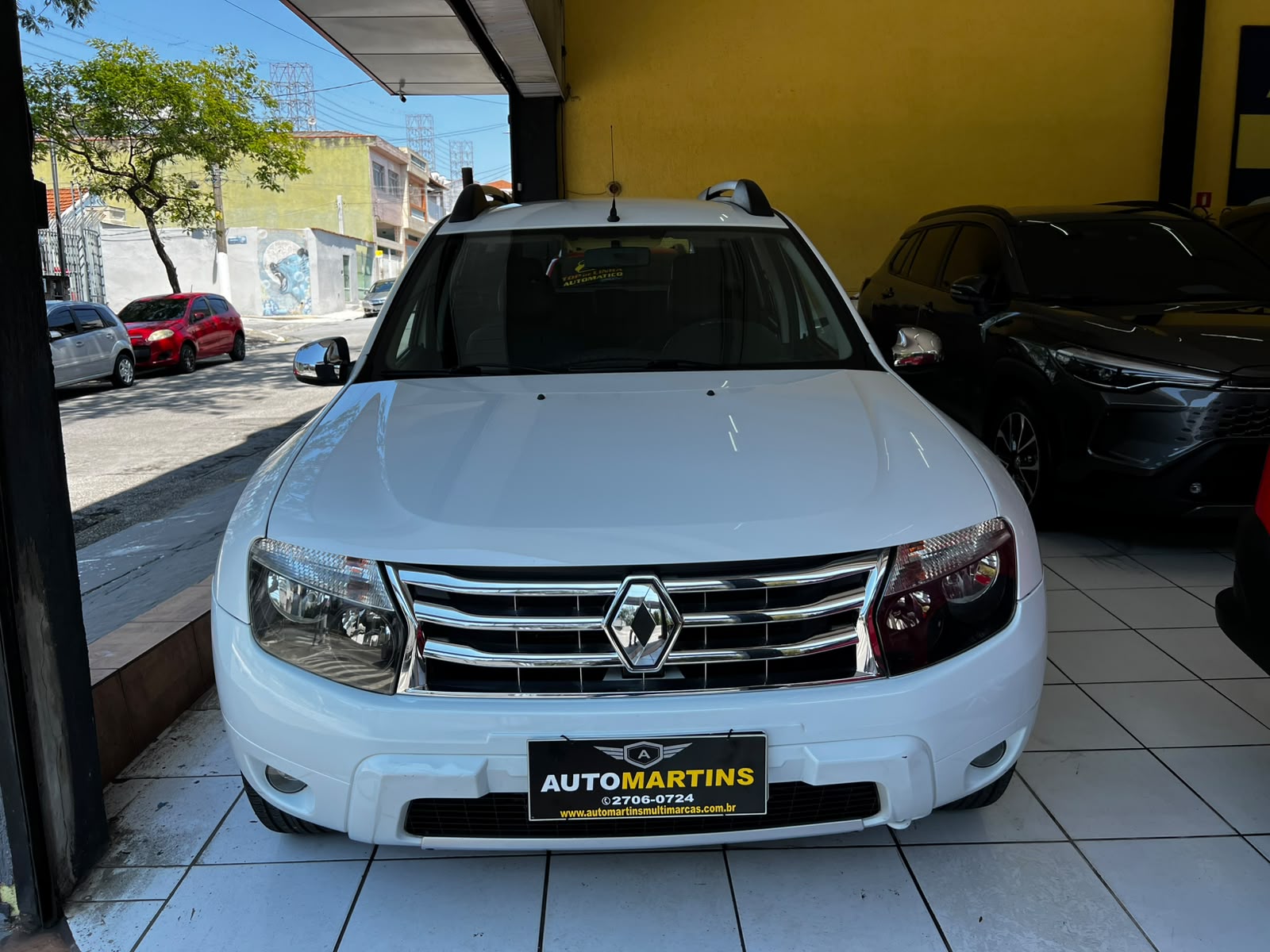 RENAULT DUSTER