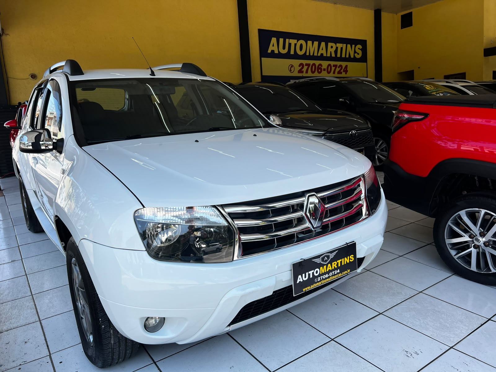 RENAULT DUSTER