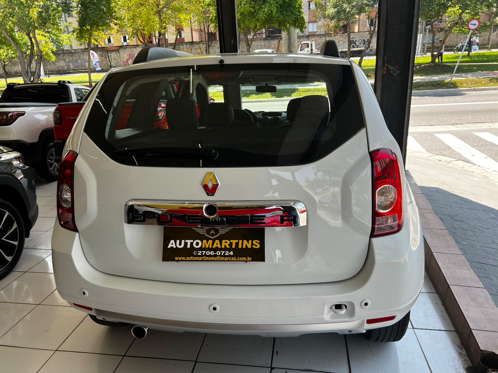 RENAULT DUSTER