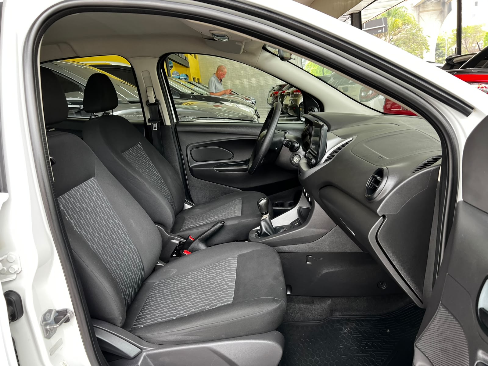 FORD KA