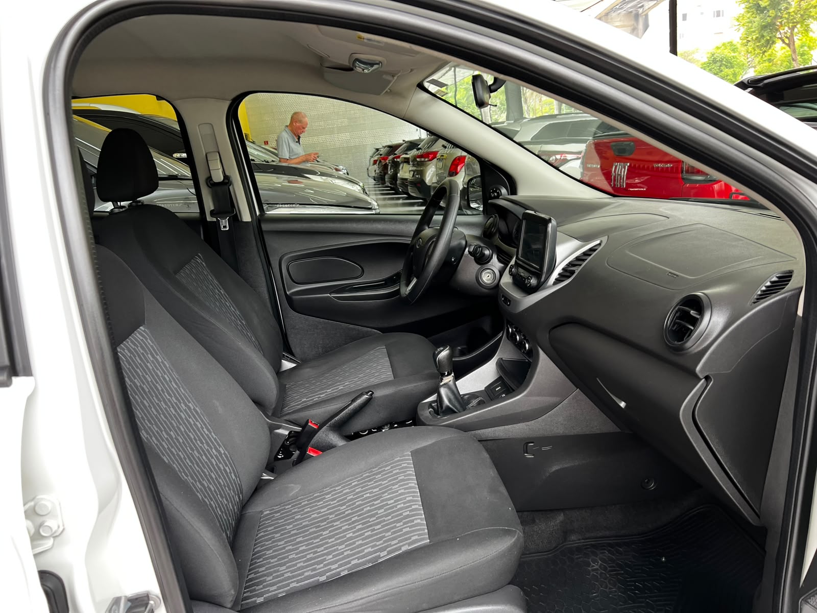 FORD KA