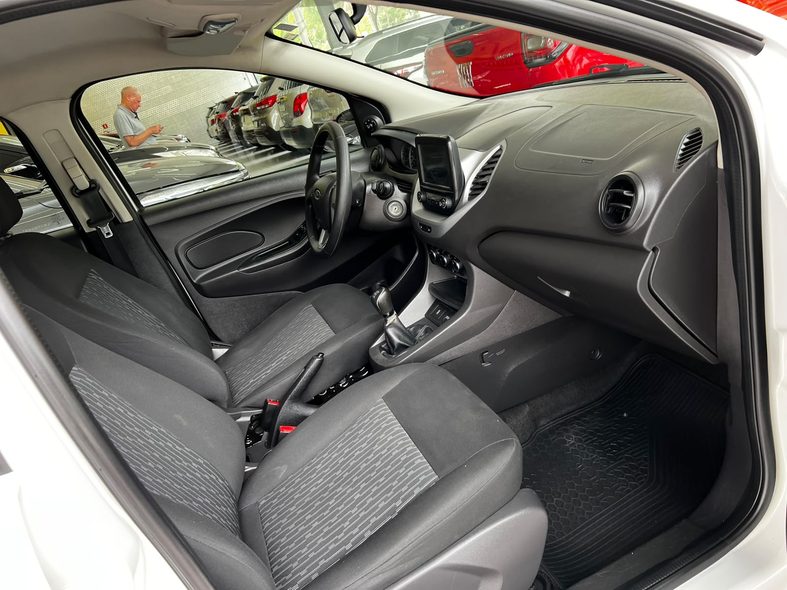 FORD KA