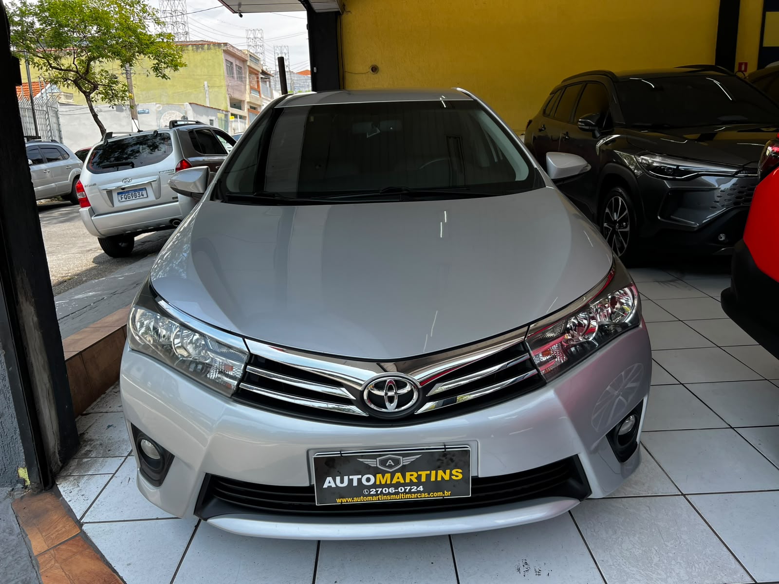 TOYOTA COROLLA