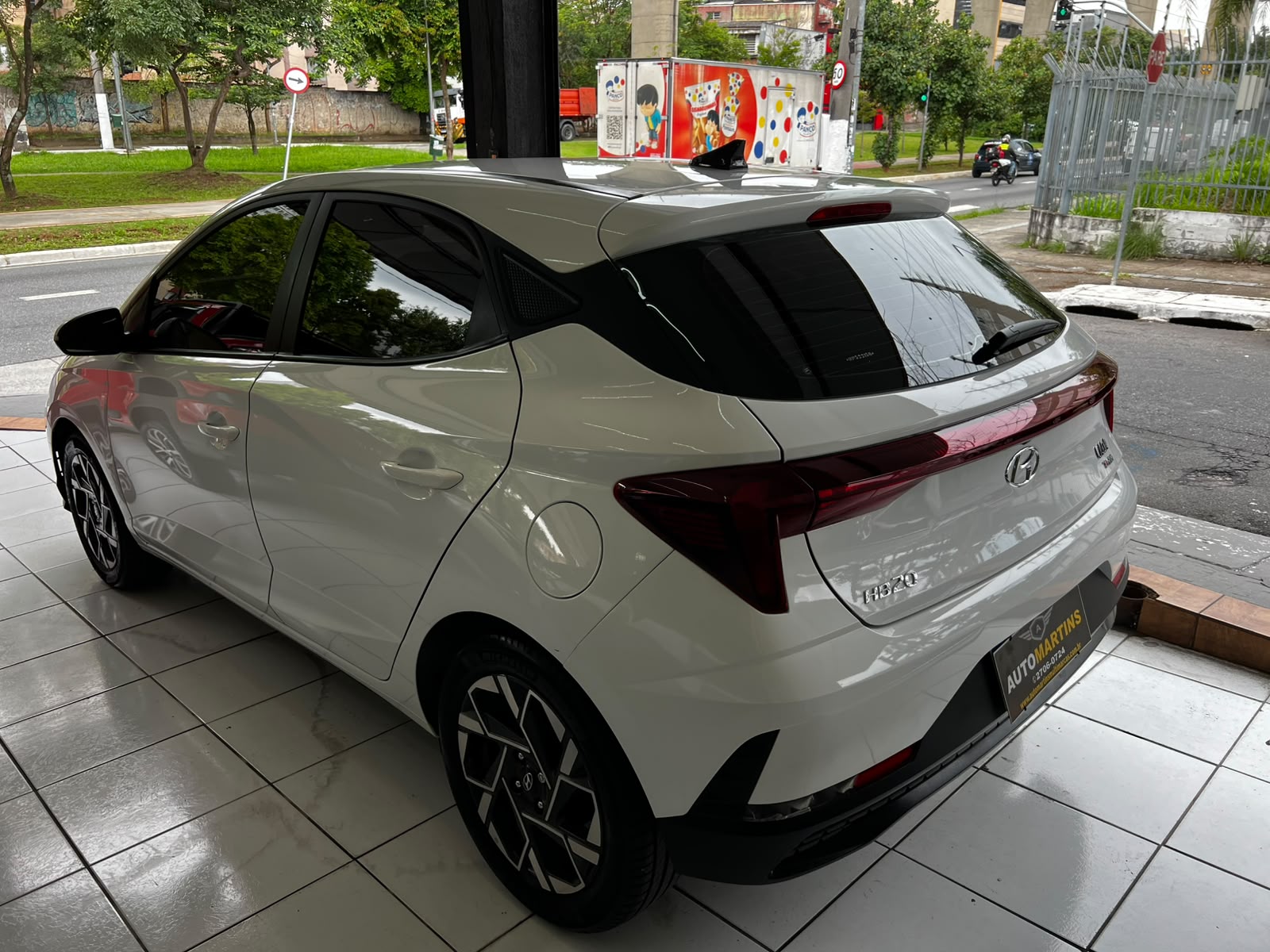 HYUNDAI HB20