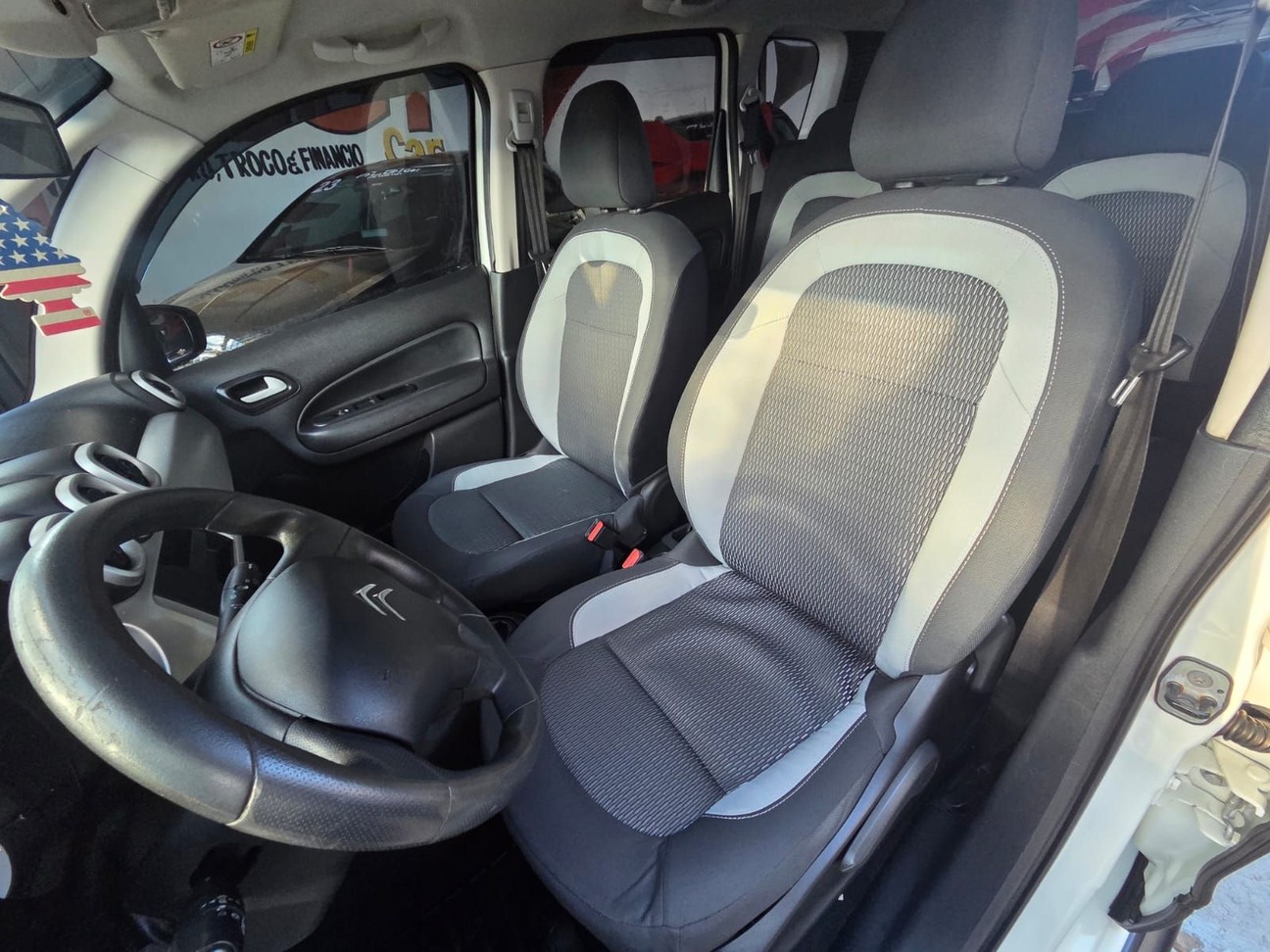 AIRCROSS 1.6 FEEL 16V