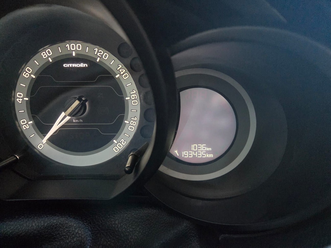 AIRCROSS 1.6 FEEL 16V