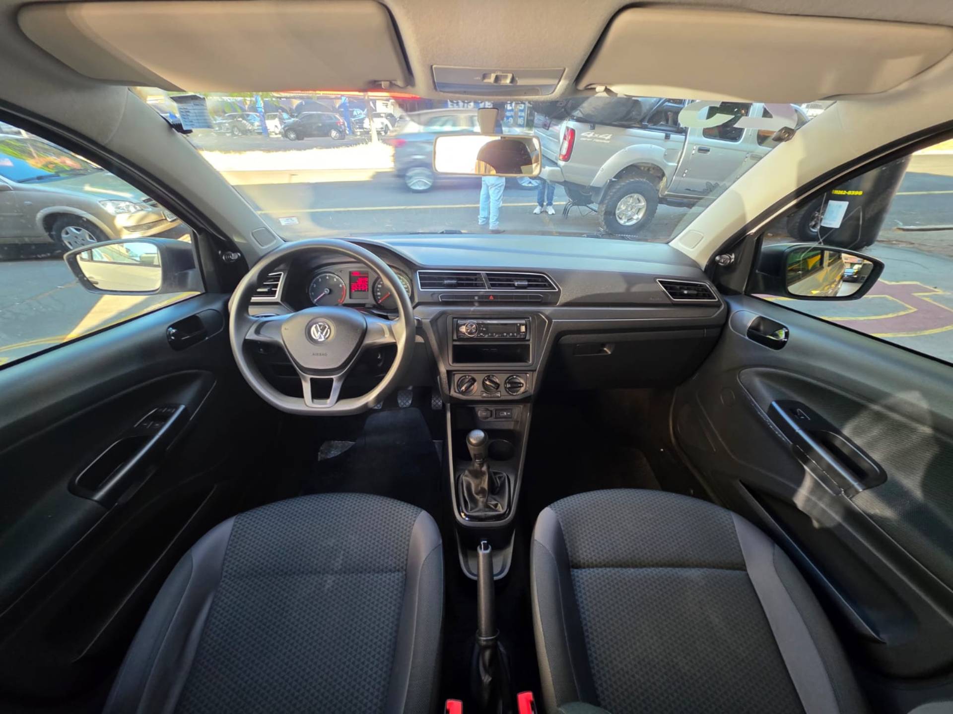 VOLKSWAGEN VOYAGE