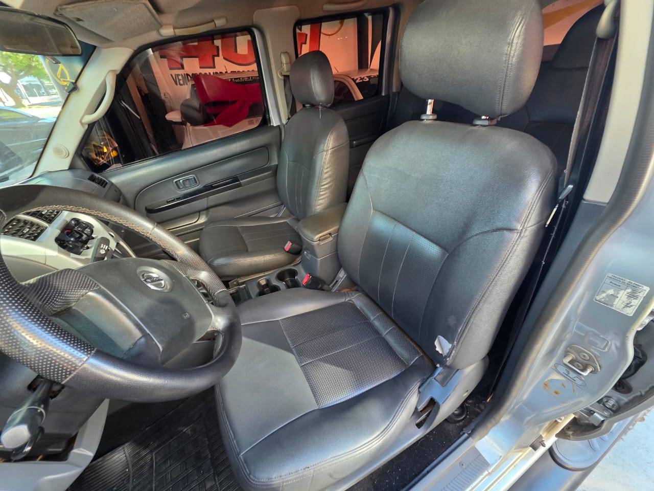 NISSAN FRONTIER
