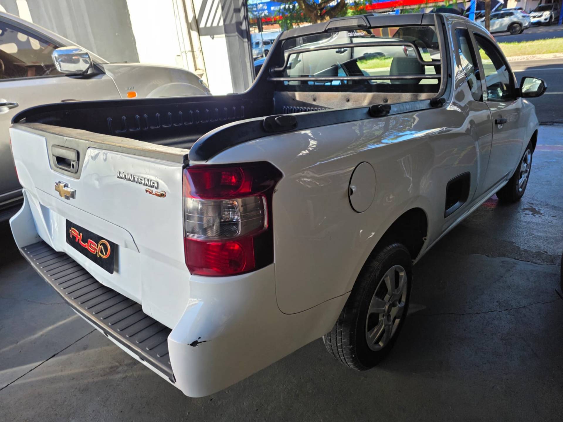 CHEVROLET MONTANA