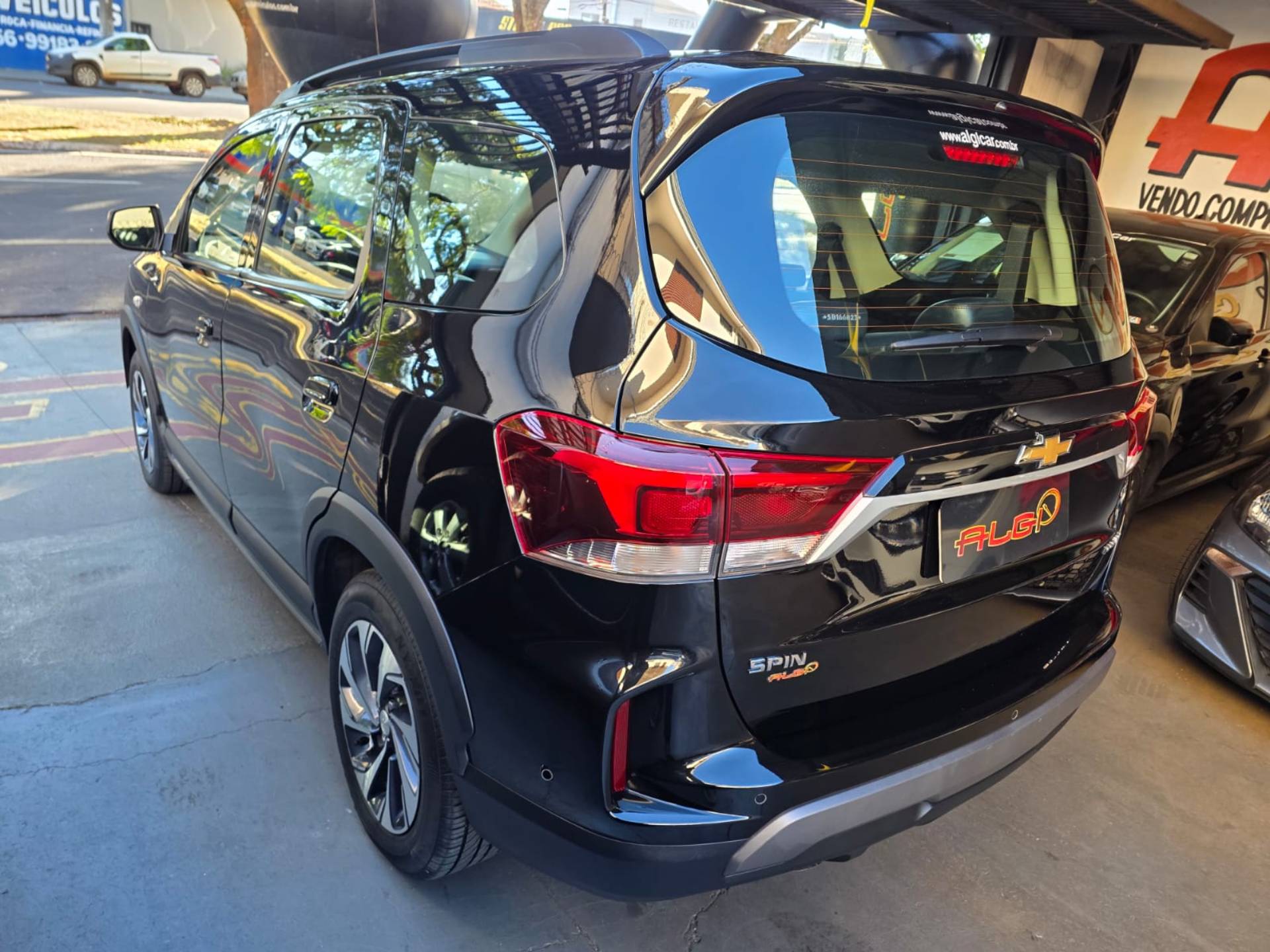 CHEVROLET SPIN