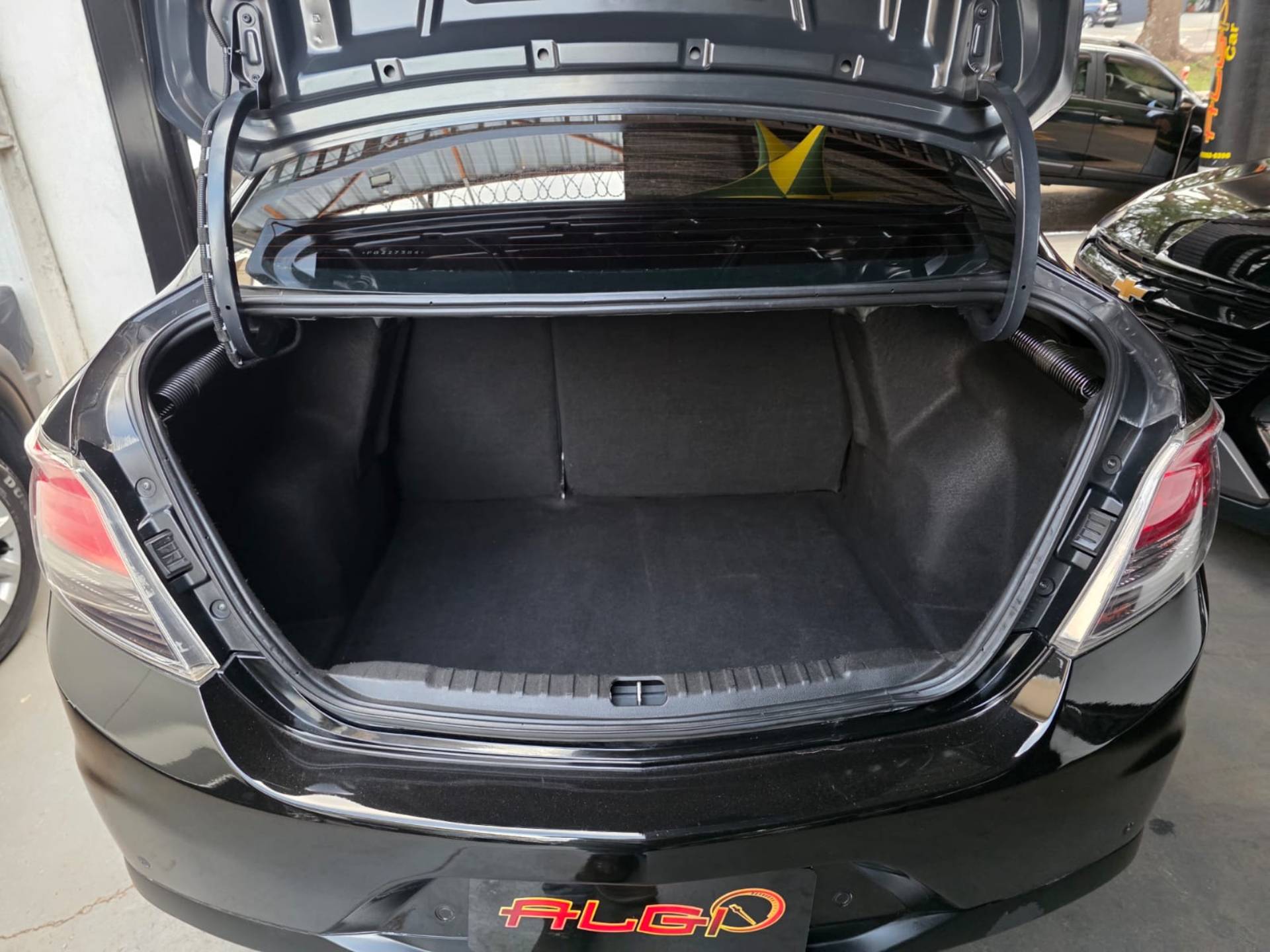 CHEVROLET PRISMA