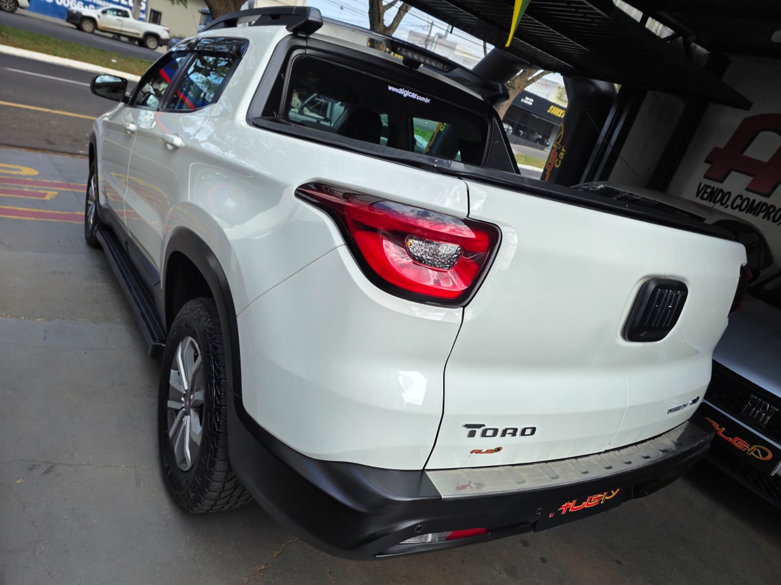 FIAT TORO