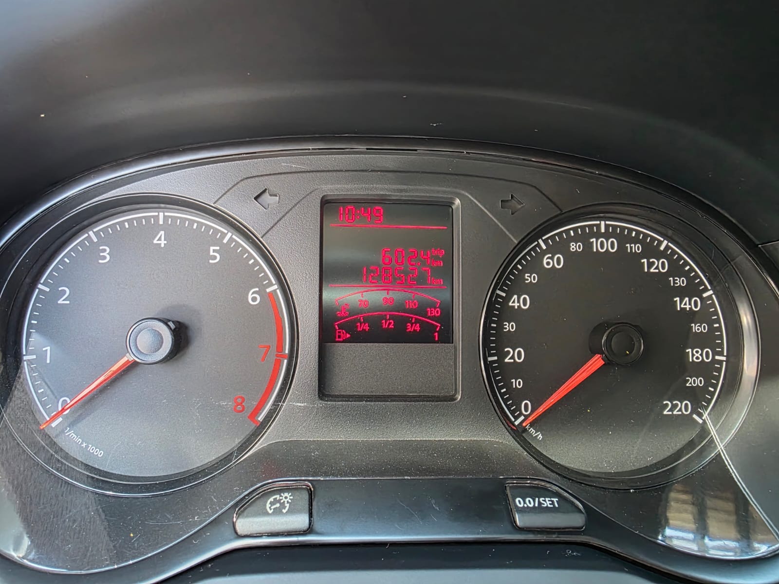 VOLKSWAGEN VOYAGE