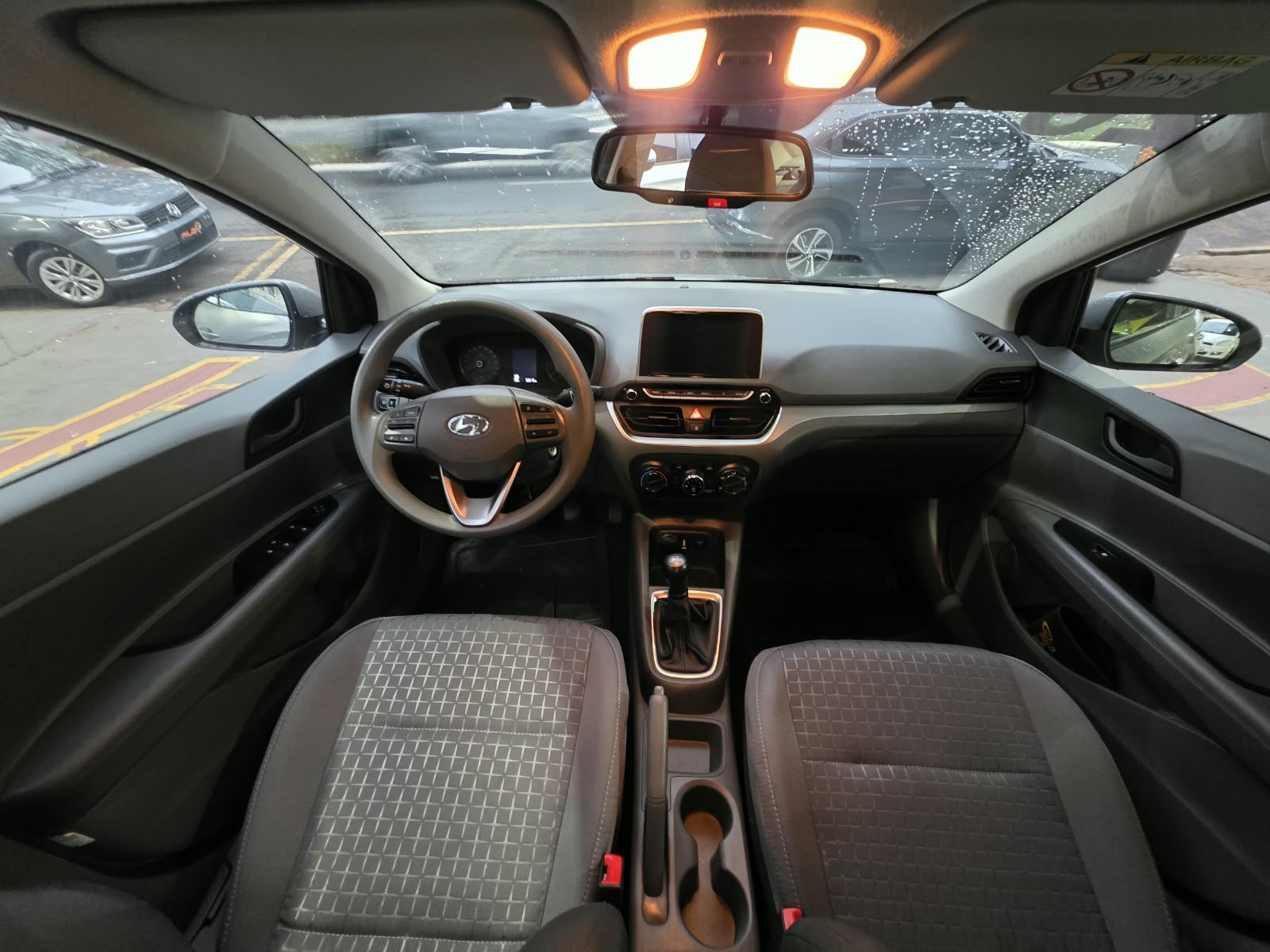 HYUNDAI HB20S