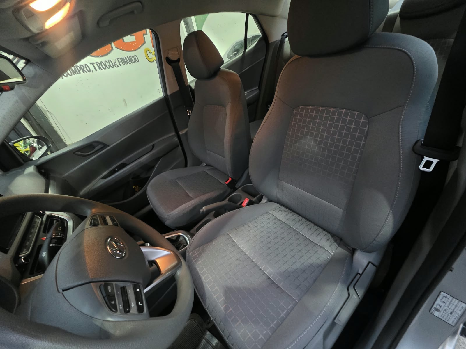 HYUNDAI HB20S