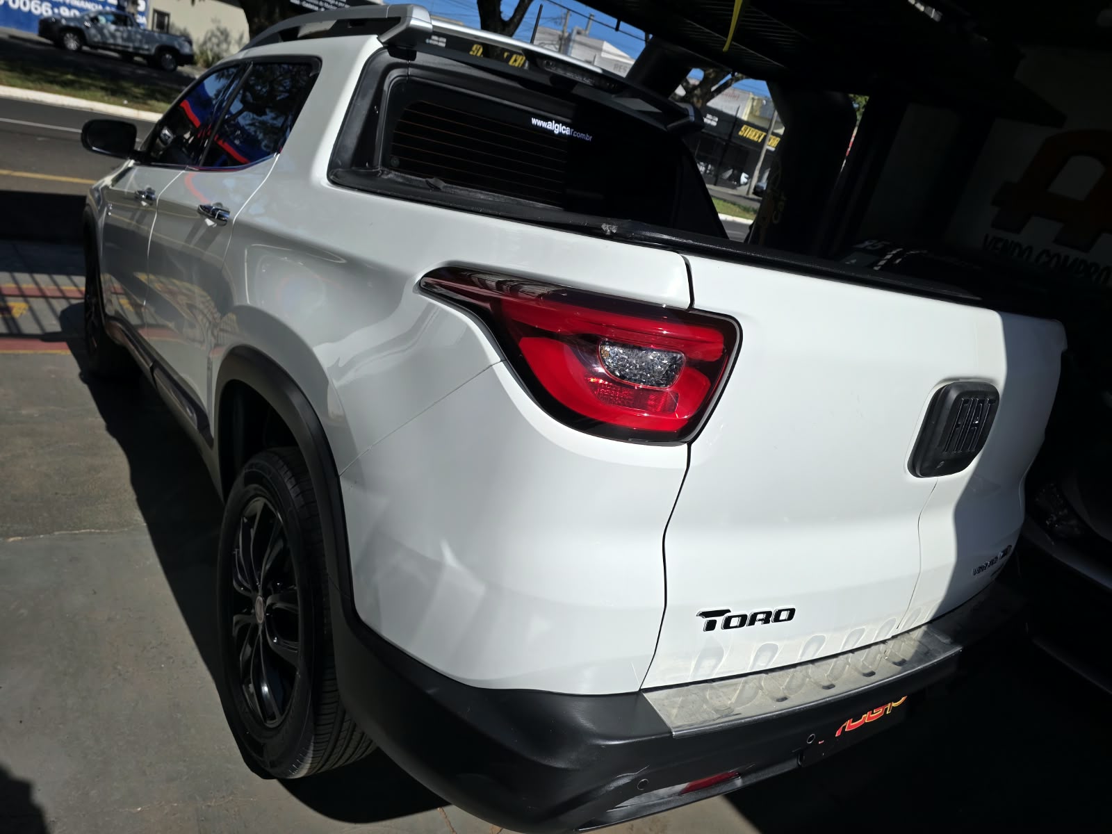 FIAT TORO