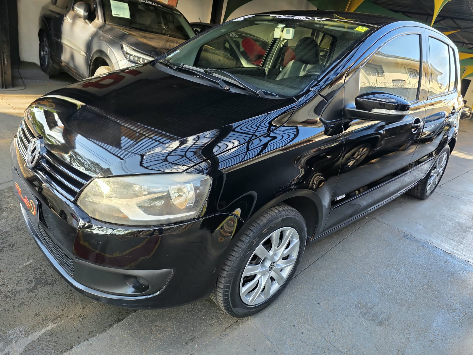 VOLKSWAGEN FOX