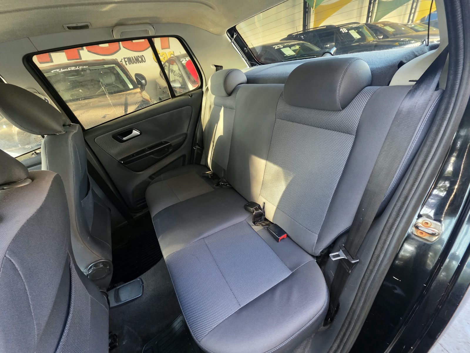 VOLKSWAGEN FOX