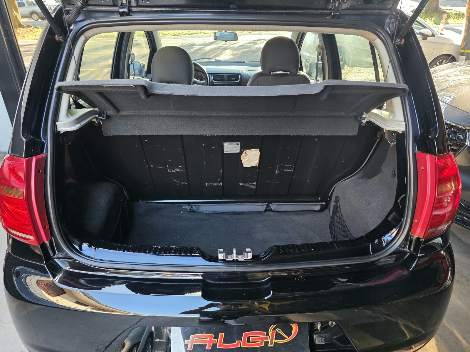VOLKSWAGEN FOX