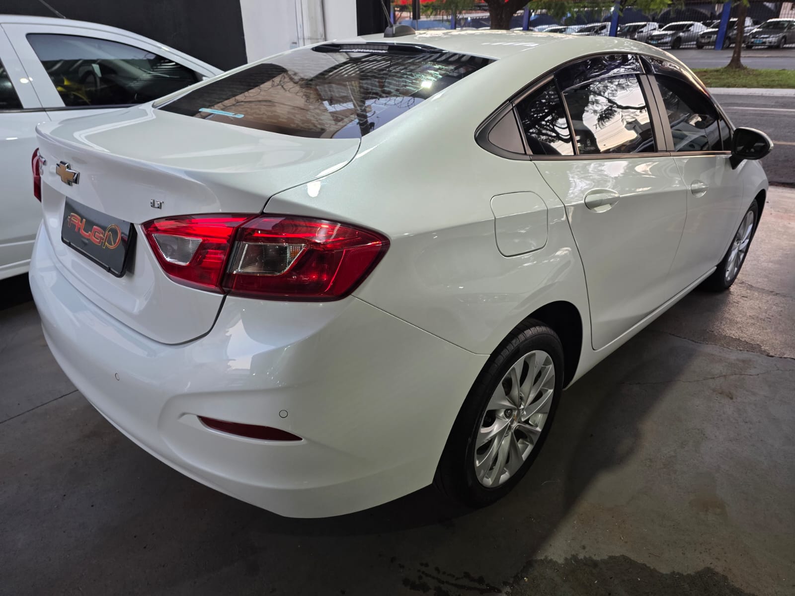 CHEVROLET CRUZE