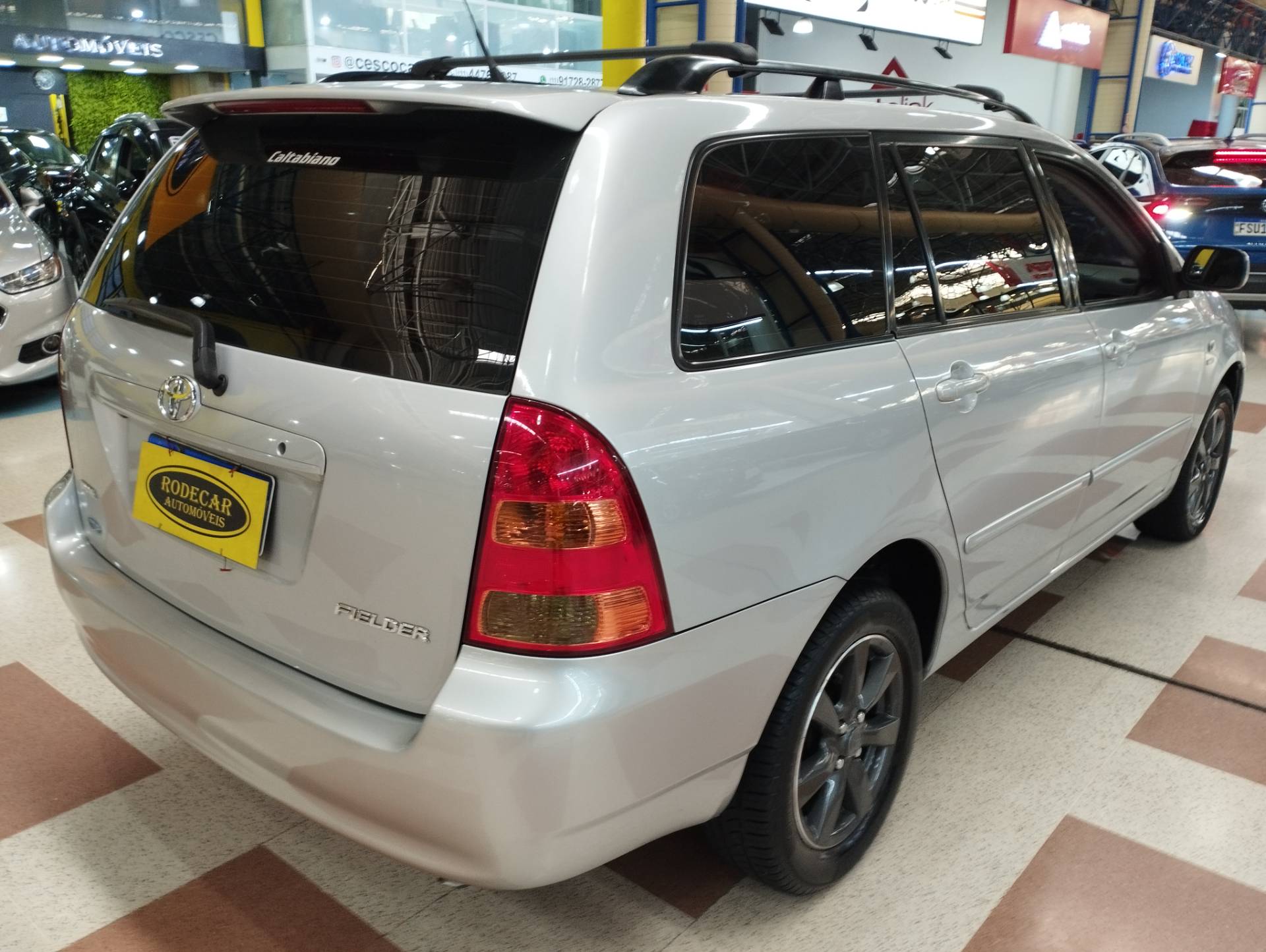 TOYOTA FIELDER