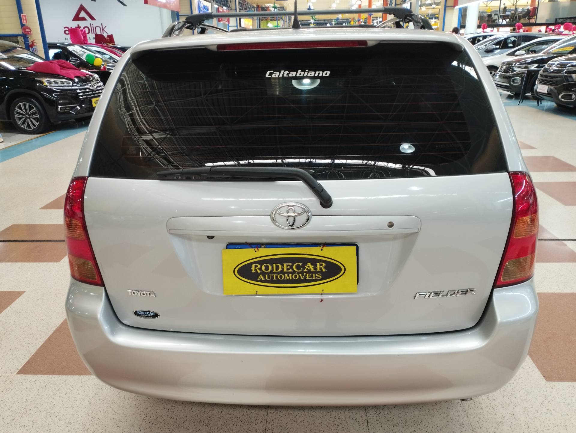 TOYOTA FIELDER