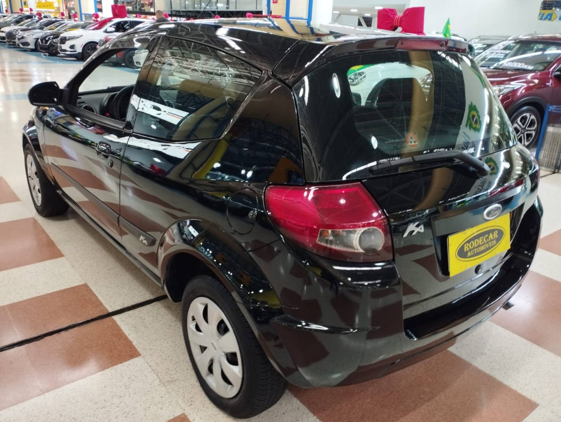 FORD KA