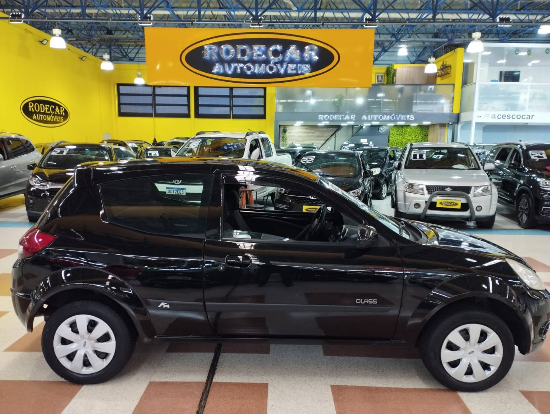 FORD KA