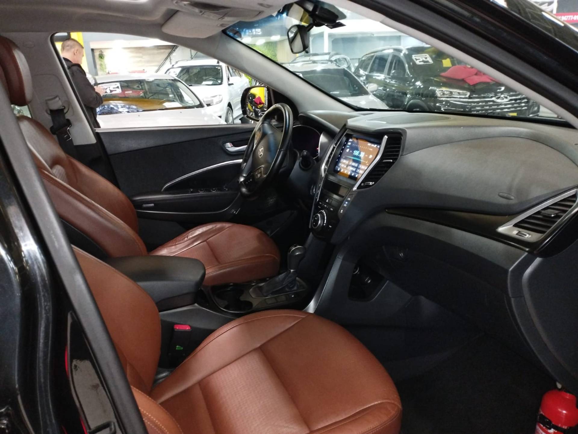 HYUNDAI GRAND SANTA FE