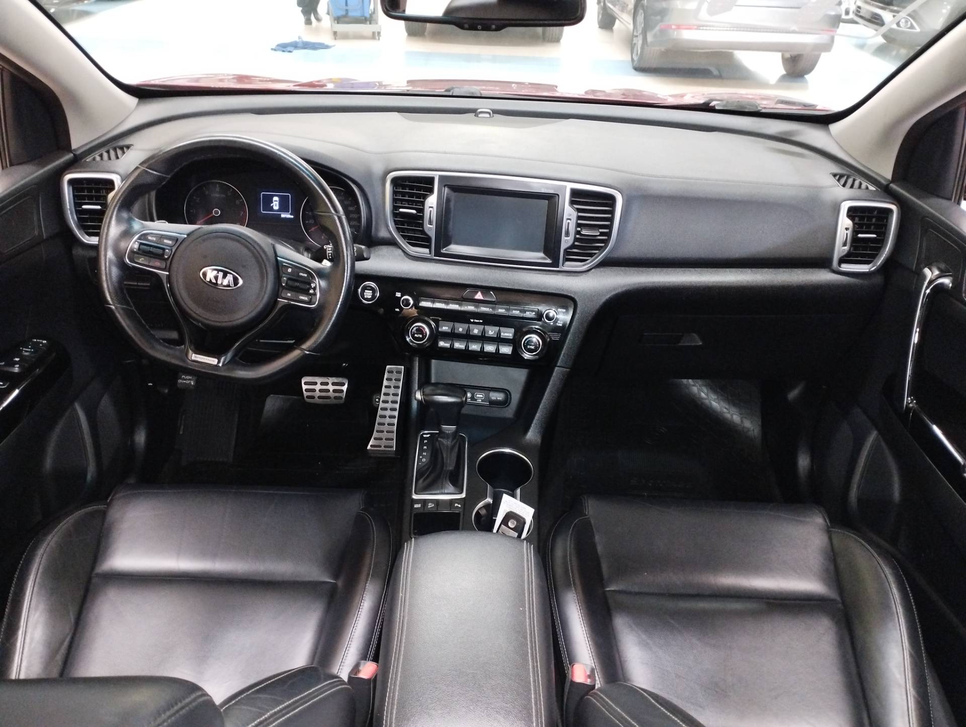 KIA SPORTAGE
