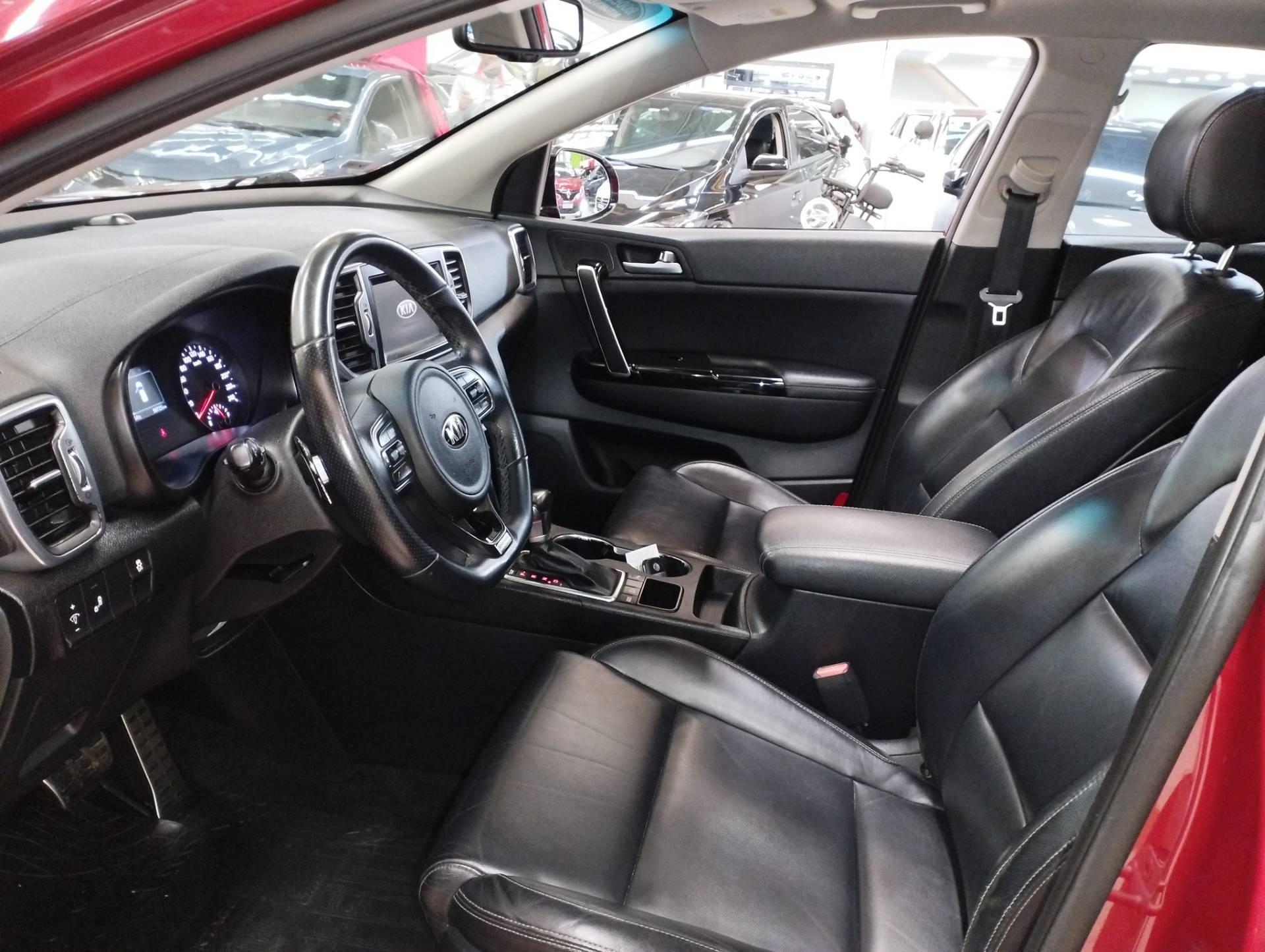 KIA SPORTAGE