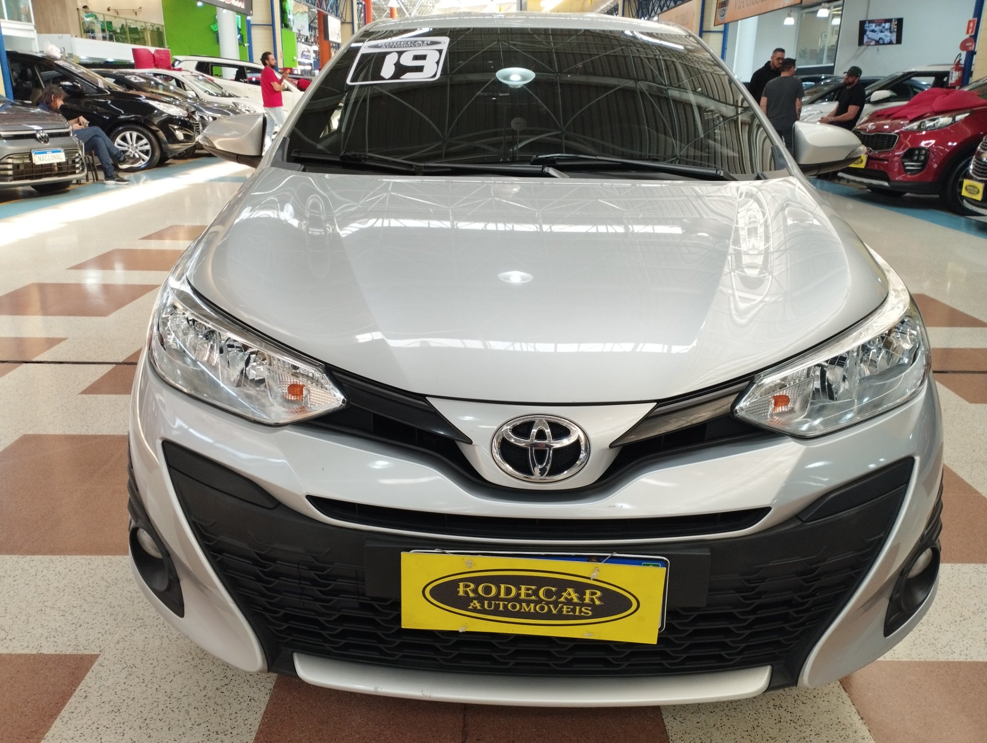 TOYOTA YARIS