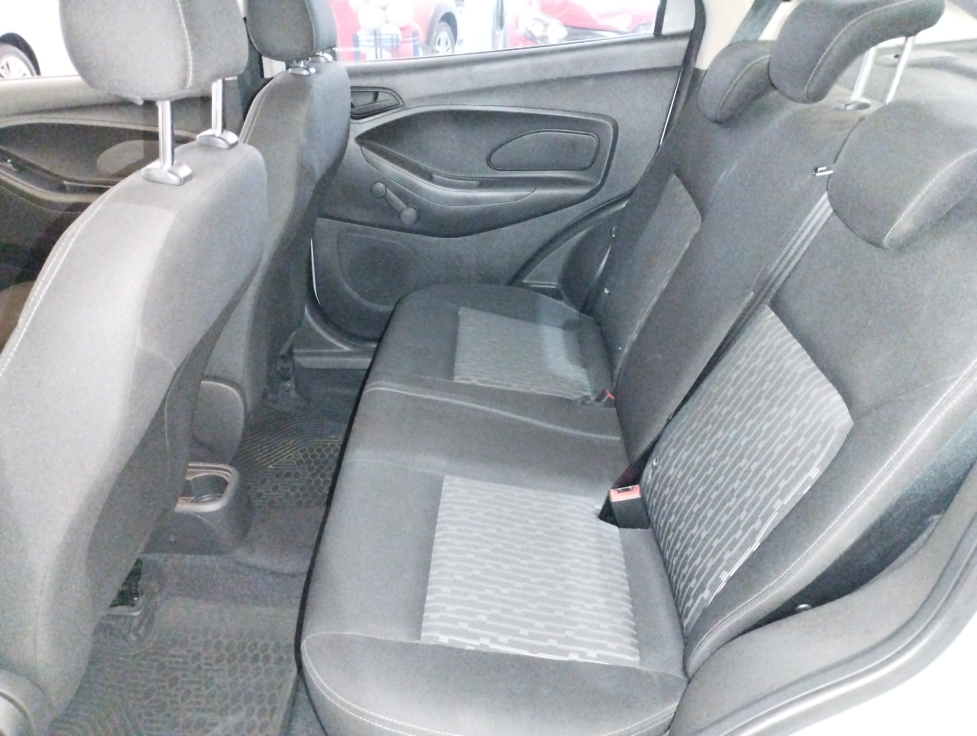 FORD KA +