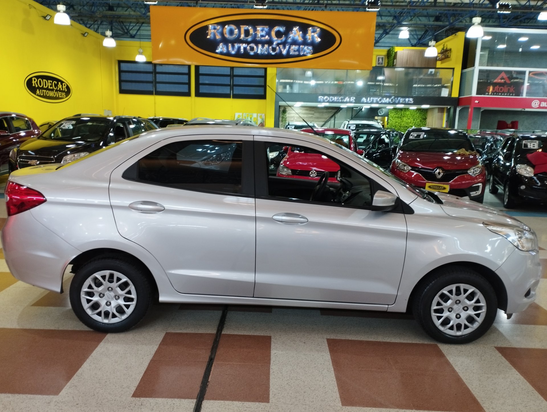 FORD KA +